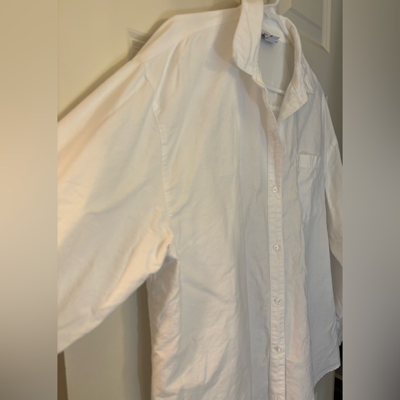 Old Navy 100% Cotton Boyfriend Button Down Shirt, White, Medium - Picture 2 of 7